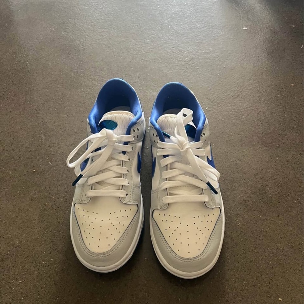 Nike Women's White and Blue Dunks - Reflective